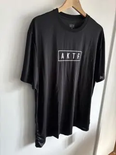 新品! アクター(AKTR)BASIC AKTR LOGO SPORTS TEE