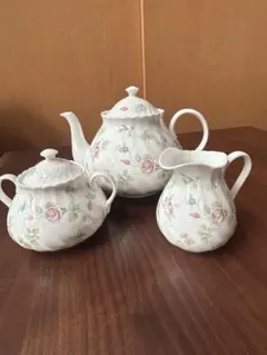 2026年最新】ウェッジウッドローズヒップの人気アイテム - メルカリ