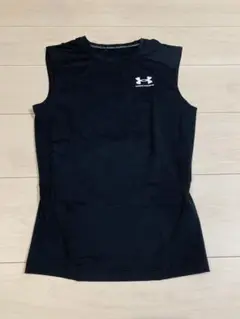 Under Armour ブラック アンダーシャツ ノースリーブ