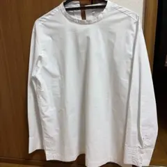 無印良品　白　長袖シャツ　スタンドカラー
