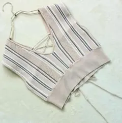 ヌナ バックレースアップリブニットベスト ストライプ柄 ベージュ系 Fサイズ