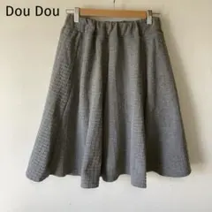 Dou Dou フレアスカート　膝丈　グレー　ハリ感　立体感　上品　オケージョンのサムネイル