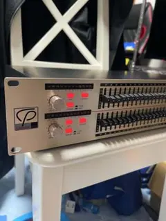 Behringer iNUKE NU3000 パワーアンプ - メルカリ