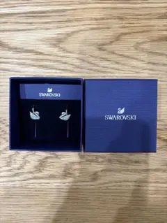 スワロフスキー ピアス スワン 白鳥