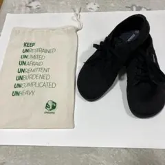 サグアロ　SAGUARO ベアフットシューズ