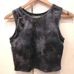 美品 SUKALA アシンメトリータンクトップ ホットヨガスタジオラバ LAVA