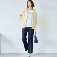 畦編みVネックカーディガン【夜干して朝乾く】のサムネイル