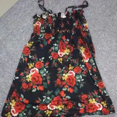 花柄ワンピース