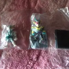 仮面ライダーリバイス コンバージフィギュアセット