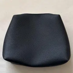 黒 合成皮革 ポーチ 台形