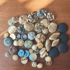 ボタンまとめ売り！アンティーク レトロ 飾りボタン 昭和 平成 DIY 手芸
