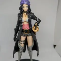 ワンピースニコ・ロビンフィギュア