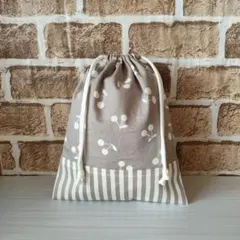 給食袋　巾着　さくらんぼ③　くすみグレー