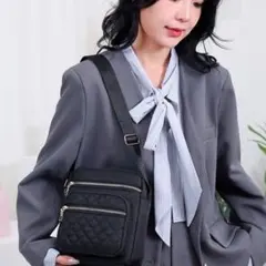 キルティング　ショルダーバッグ　黒　斜めかけ　韓国　大容量