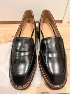 黒のフェイクローファー 靴 レディースのサムネイル