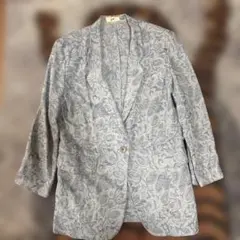 gio テーラードジャケット 総柄