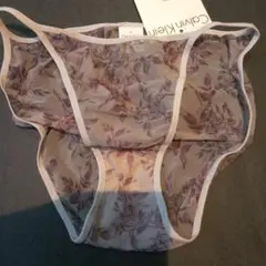 Calvin Kleinのショーツ　M新品