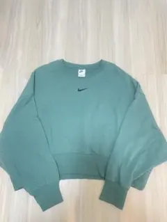 Nike クロップドスウェット グリーン