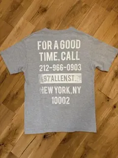 THE GOOD COMPANY Tシャツ グレー