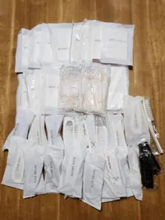 ホテルアメニティ，使い捨てヘアブラシ・コーム・ ボディータオル