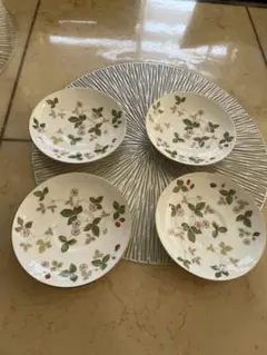 WEDGWOOD Wild Strawberry 皿 4枚セット