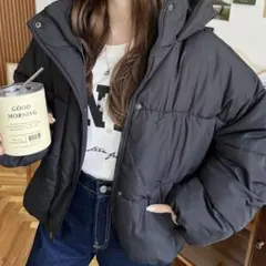 ブラック フード付きダウンジャケット S／ブラック黒