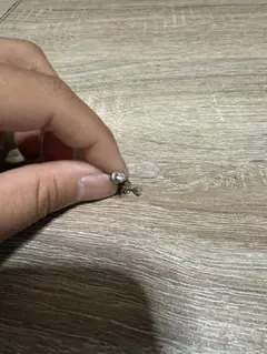 シルバースタッドピアス クリスタル付き