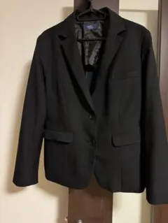 スーツ　レディース　黒　ジャケットのみ　15号