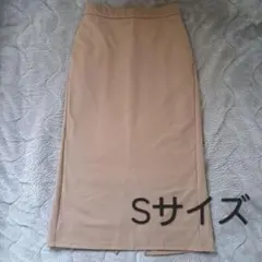 GU　カットソースリットナローミディスカート　Sサイズ　ベージュ