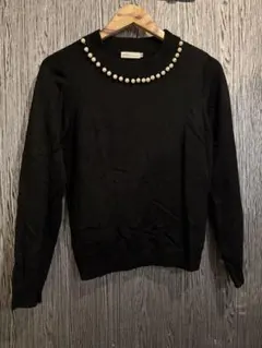 earth music&ecology 黒 M パール装飾ニット