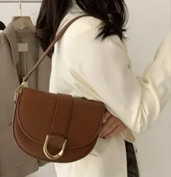 Charles & Keith ショルダーバッグ