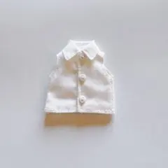 オビツ11 服　アウトフィット　ノースリーブシャツ