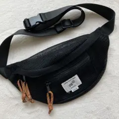 Item thumbnail for item 0a6dbb8b-ab1c-48bb-8eed-59e10cbee780