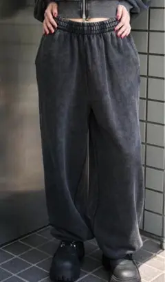 スウェットワイドパンツ　スミクロ　Mサイズ　WEGO