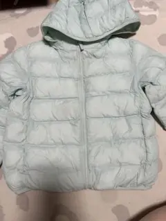 フード付きミントグリーンダウンジャケット