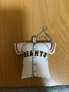 GIANTS 岡本和真ユニホームキーホルダー