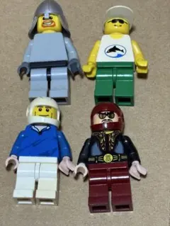 LEGO ミニフィグ　4体