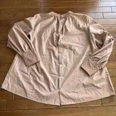 プラステ シャツ
