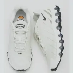 NIKE AIR MAX DN8