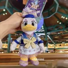 上海ディズニー　10周年限定　デイジーぬいぐるみキーチェーンのサムネイル