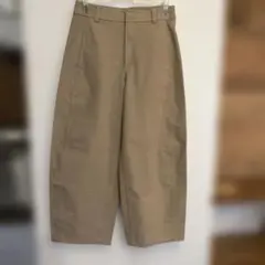 ユニクロ　ジャージーバレルレッグパンツ　M ベージュ