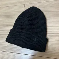 Lovetoxic ロゴ入り黒ニット帽