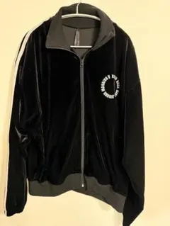 Hearts2Hearts track jacket bonnae Patch似 - メルカリ