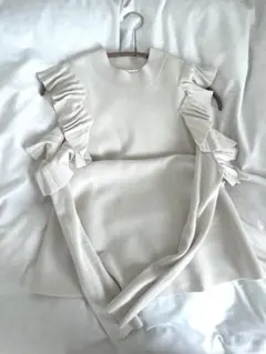 SNIDEL オープンショルダー フリルニットワンピース