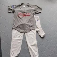 野球練習用 ユニフォーム　小学生　ｓサイズ