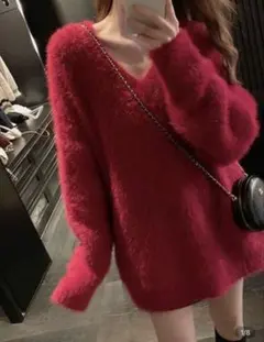 赤いVネックオーバーサイズニット　ワンショル　ワンピース