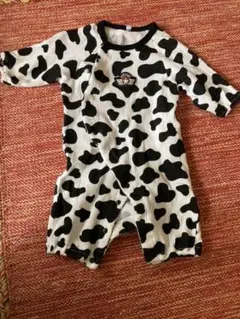 バースデイ　牛　ロンパース　カバーオール 60〜70サイズ
