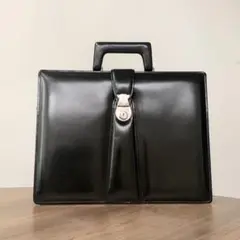LEVANTO ダレスバッグ 日本製ビジネスバッグ 木製ハンドル LEVANTO ダレスバッグ 日本製ビジネスバッグ 木製ハンドル - メルカリ