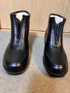 黒のブーツ「合皮」