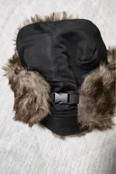 耳あて付き黒帽子 サイズ62cm 新品